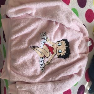 betty boop sweatshirt !!